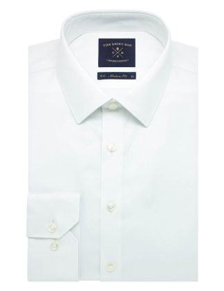 Everyday Armour Wrinkle Free Collection: Solid White Twill 2 Ply Modern / Classic Fit Long Sleeve Shirt