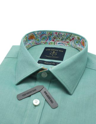 Solid Green Oxford Slim / Tailored Fit Long Sleeve Shirt