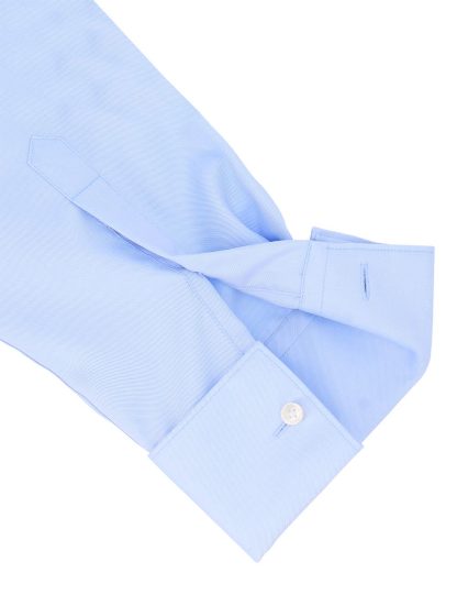 Everyday Armour Wrinkle-Free Collection: Solid Blue 2-Ply 100% Cotton Double Cuff Modern / Classic Fit Long Sleeve Shirt cuffs